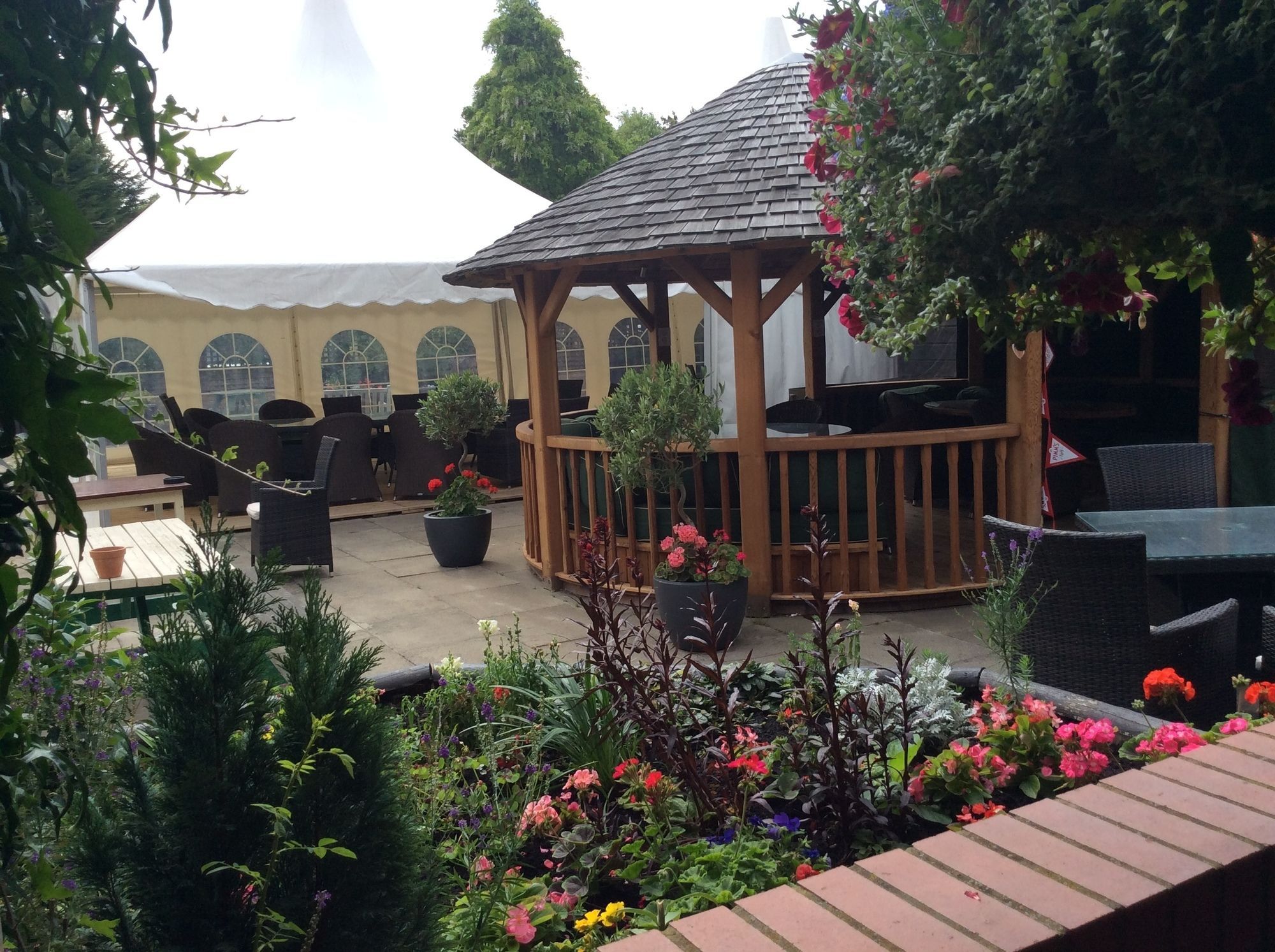 Lakeside Lodge Pidley Екстериор снимка